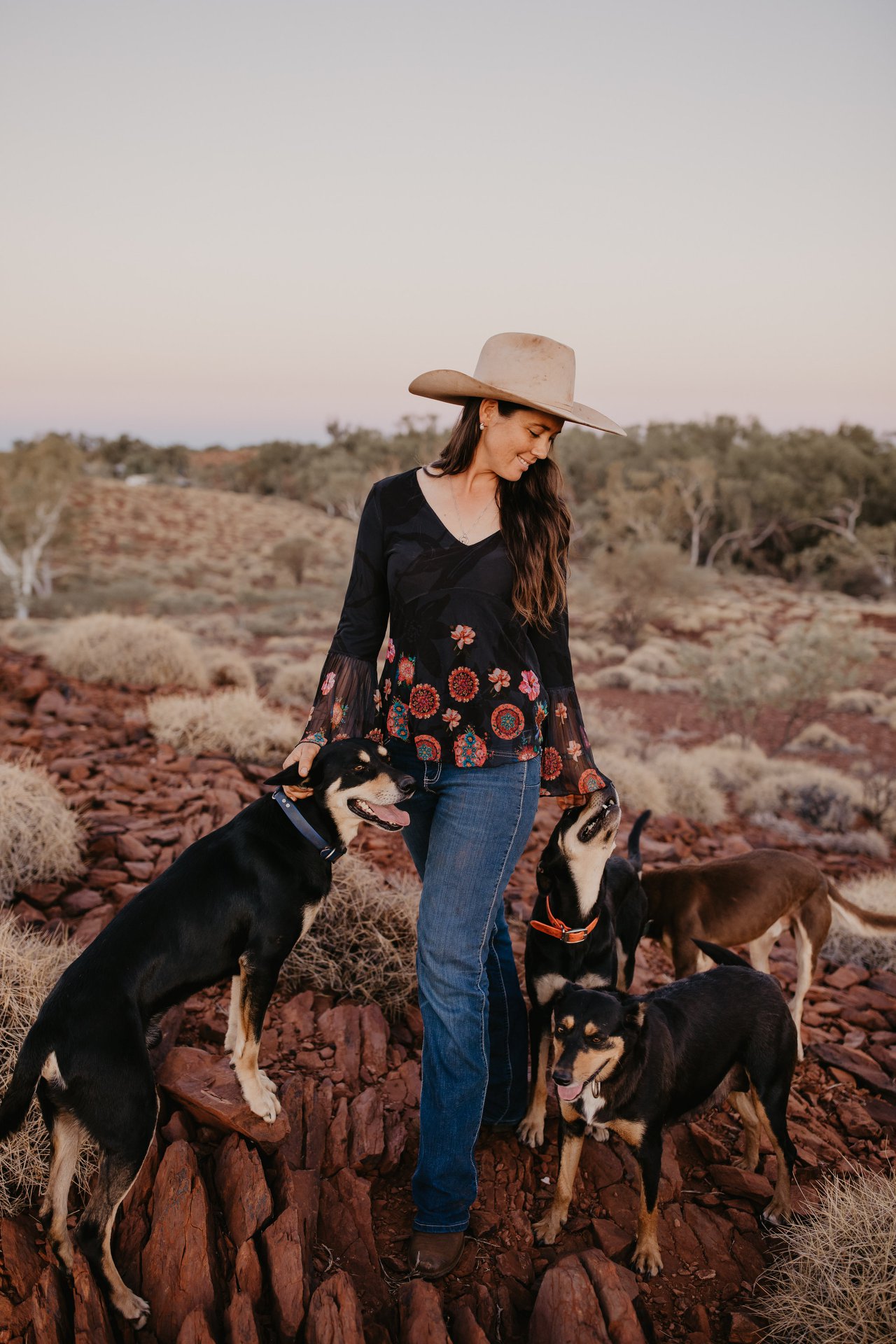 Episode 203. Aticia Grey – The road to Pilbara Working Dogs